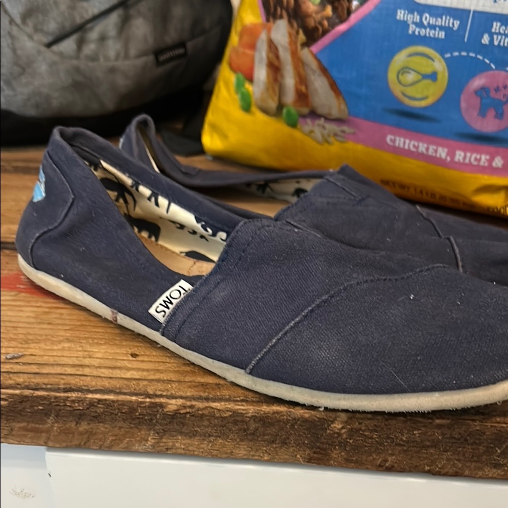 Toms Navy Blue Flats